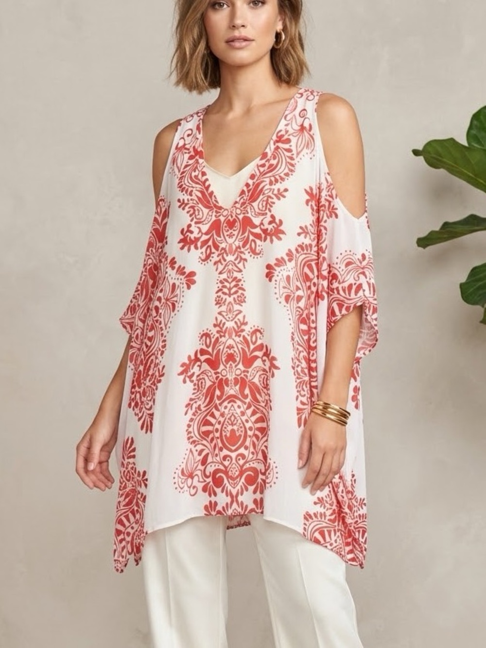 Show Me Your Mumu Peta-Boo Tunic Red White Medallion V-Neck Chiffon Small MS7-34